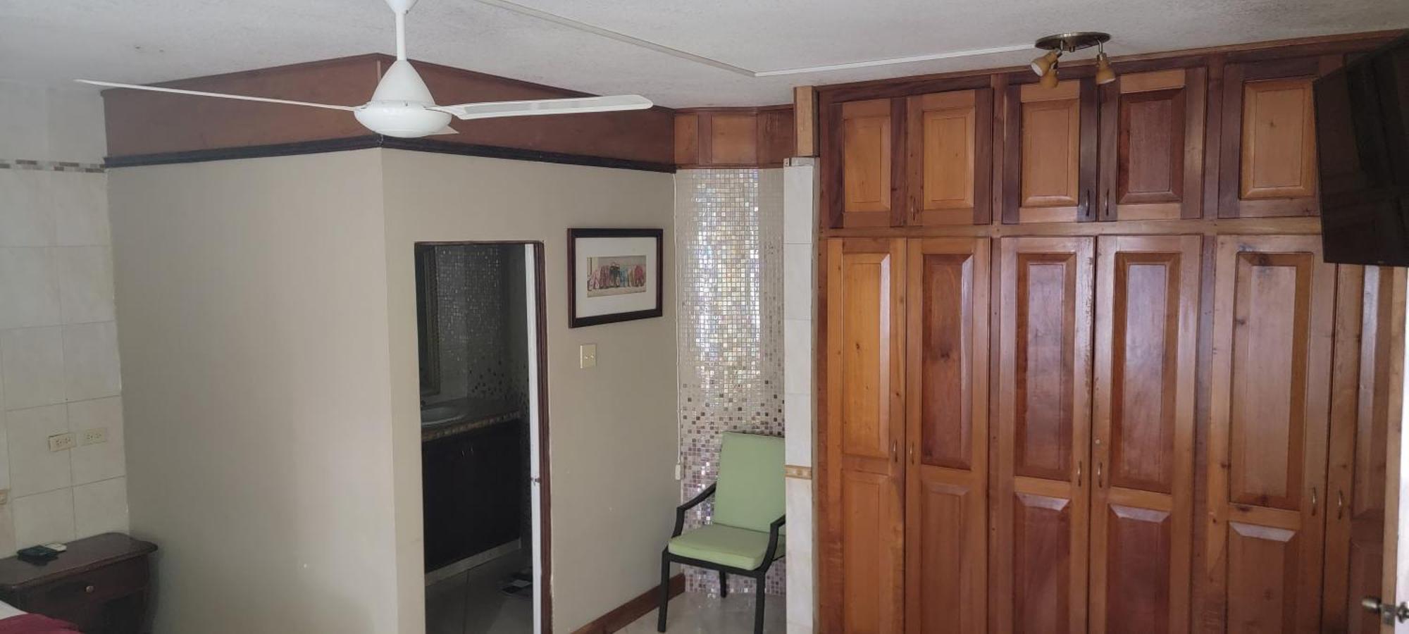 Wizzy Apartment White River 奥乔里奥斯 外观 照片