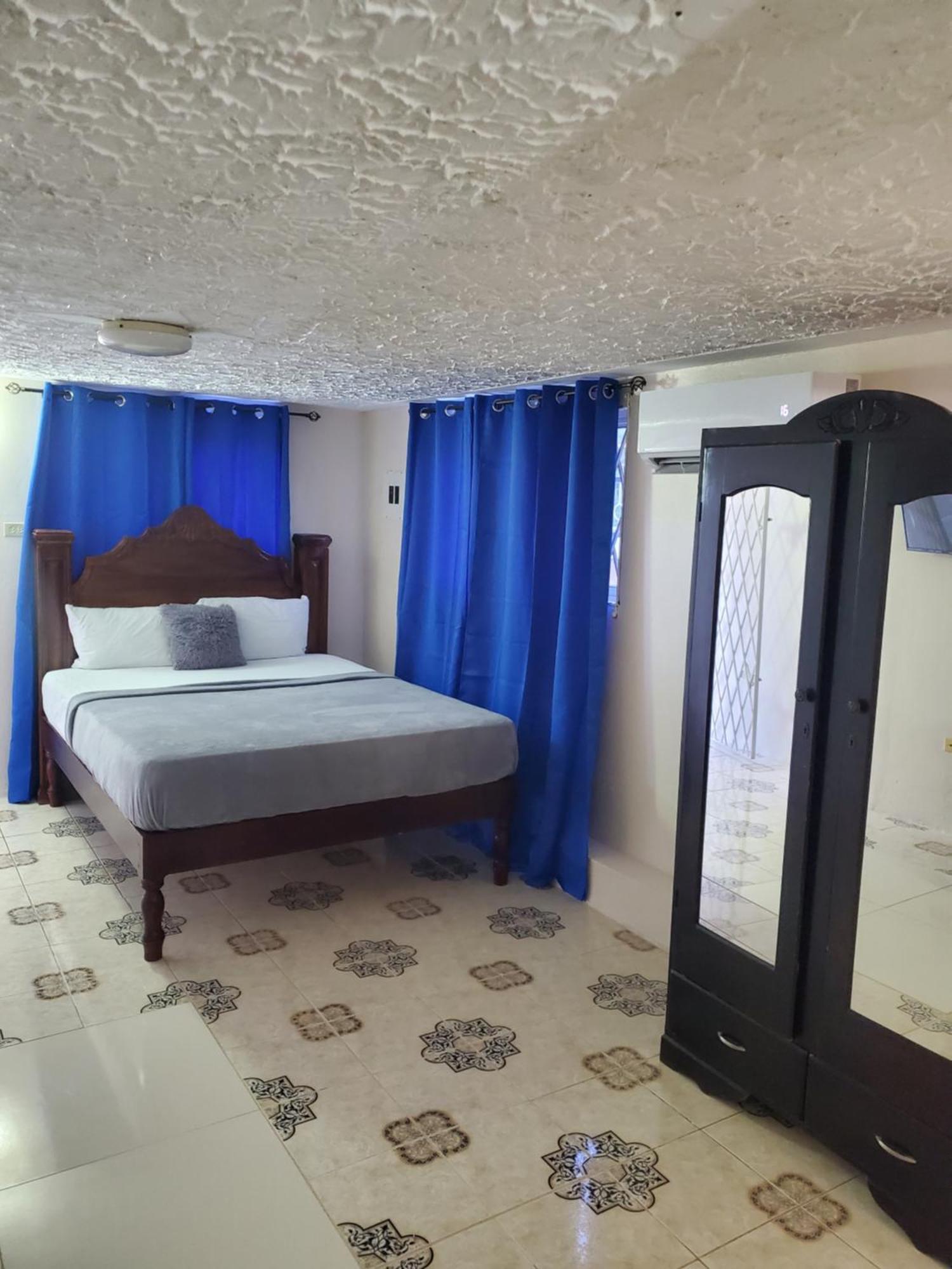 Wizzy Apartment White River 奥乔里奥斯 客房 照片