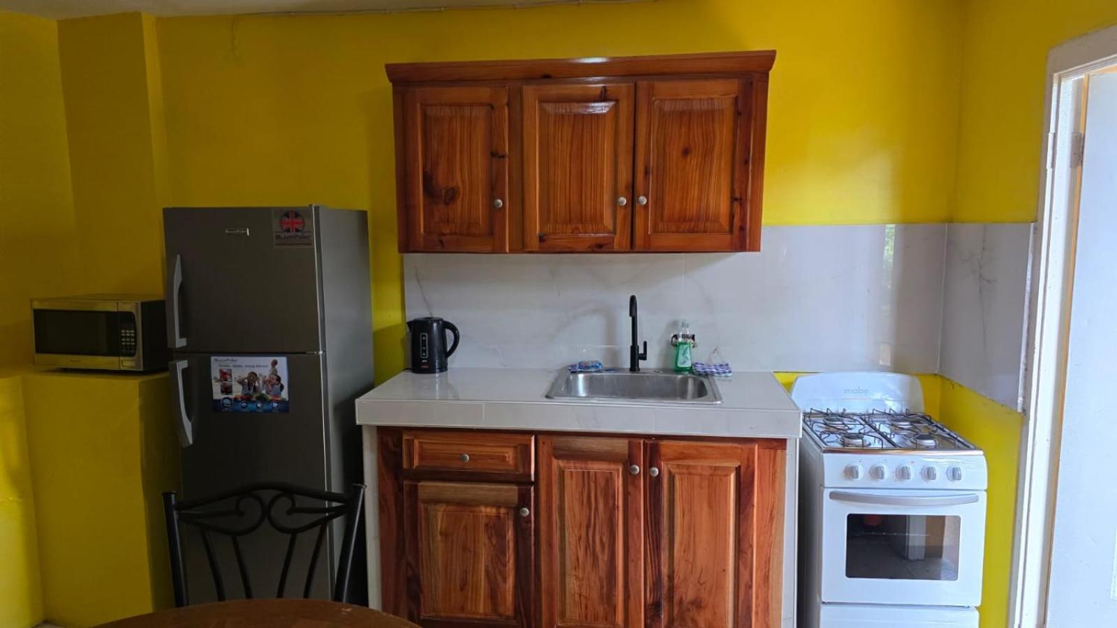 Wizzy Apartment White River 奥乔里奥斯 外观 照片